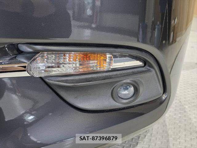 Mazda AXELA SPORT 2016-08 7059376-24
