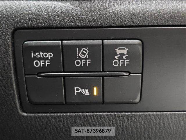 Mazda AXELA SPORT 2016-08 7059376-8