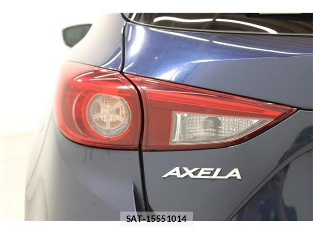 Mazda AXELA SPORT 2017-07 7059378-18