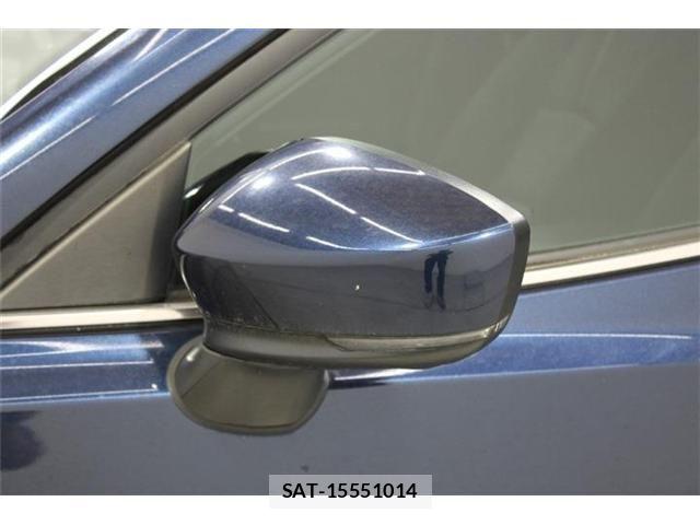 Mazda AXELA SPORT 2017-07 7059378-19