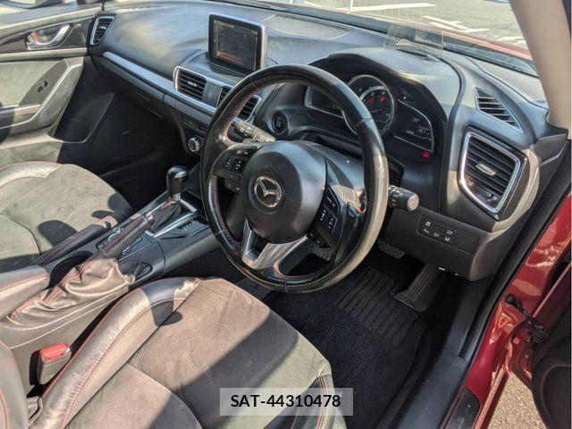 Mazda AXELA SPORT 2015-11 7059383-25