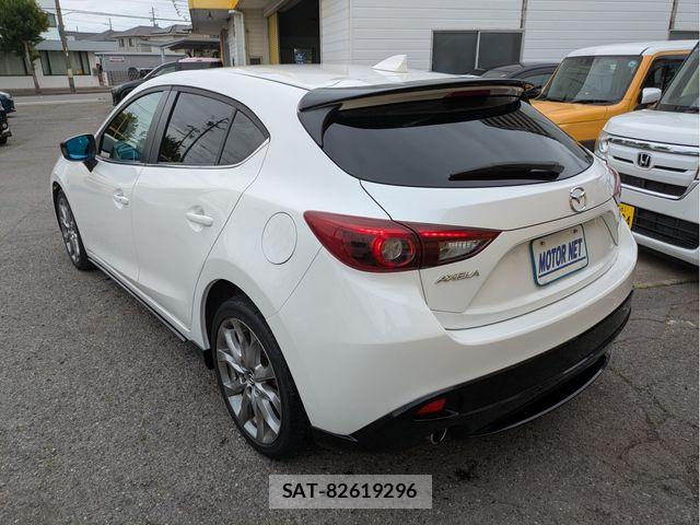 Mazda AXELA SPORT 2015-07 7059349-18