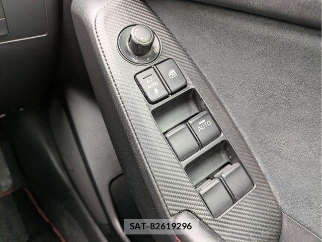 Mazda AXELA SPORT 2015-07 7059349-26
