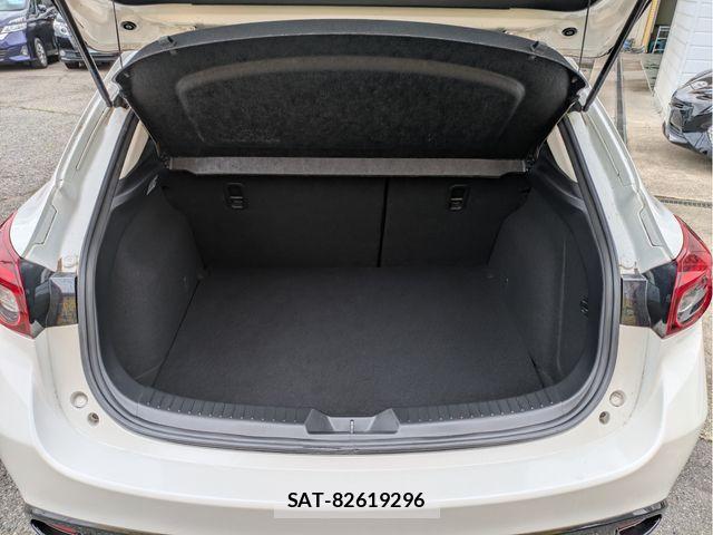 Mazda AXELA SPORT 2015-07 7059349-6
