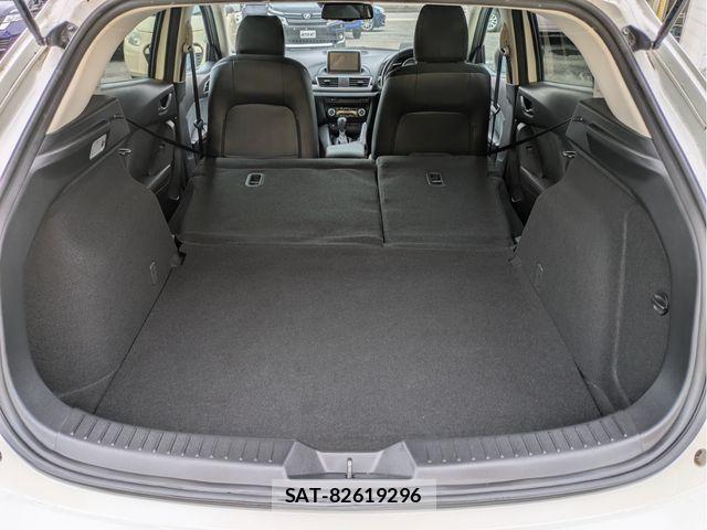 Mazda AXELA SPORT 2015-07 7059349-7