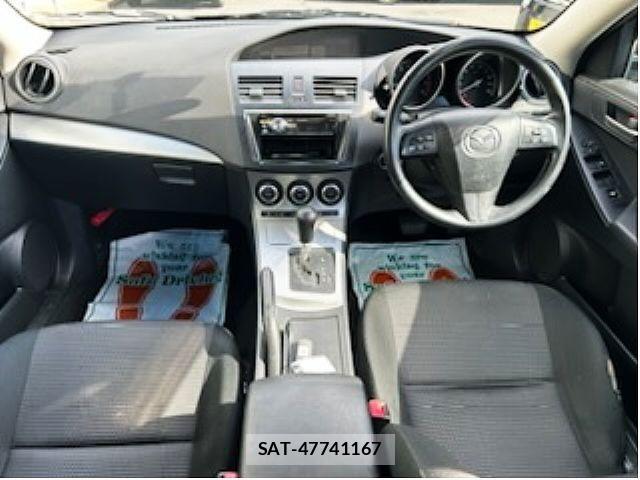 Mazda AXELA SPORT 2013-09 7221314-1