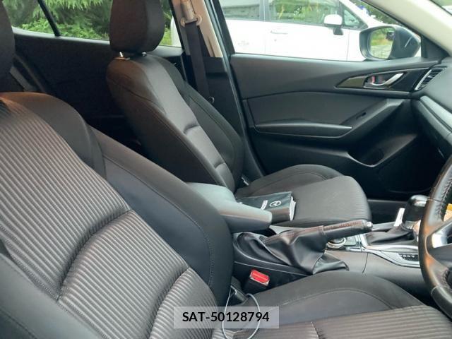 Mazda AXELA SPORT 2016-01 7221319-16