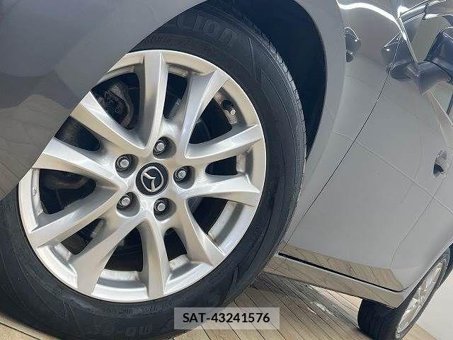 Mazda AXELA SPORT 2017-02 7216152-18