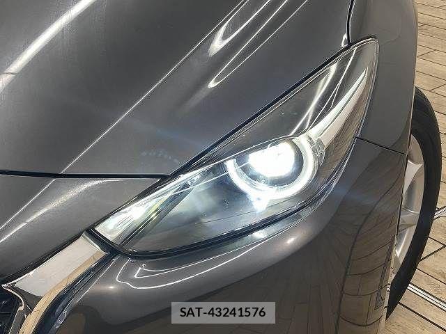 Mazda AXELA SPORT 2017-02 7216152-19