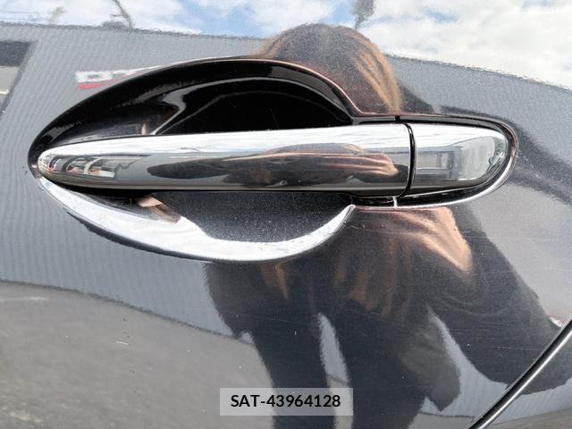 Mazda AXELA SPORT 2017-09 7221327-10