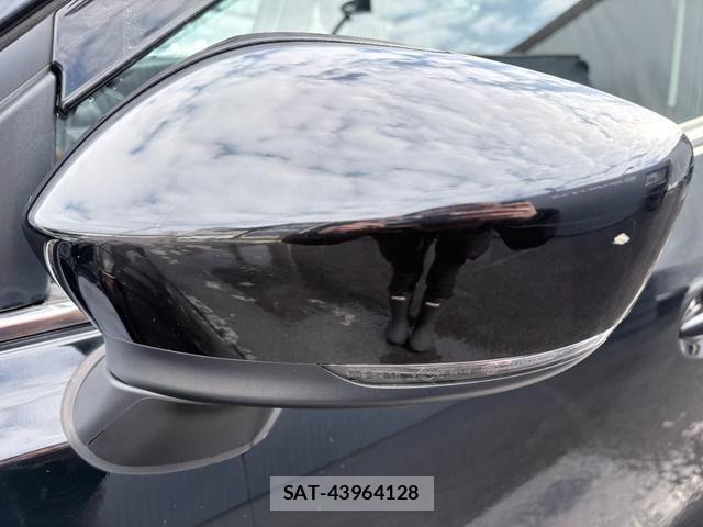 Mazda AXELA SPORT 2017-09 7221327-14