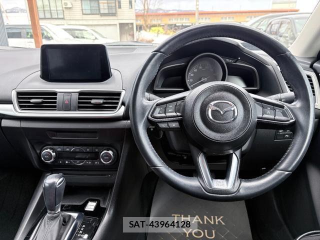 Mazda AXELA SPORT 2017-09 7221327-16