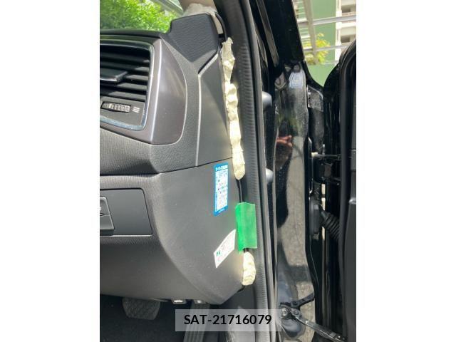 Mazda AXELA SPORT 2019-04 7221328-23