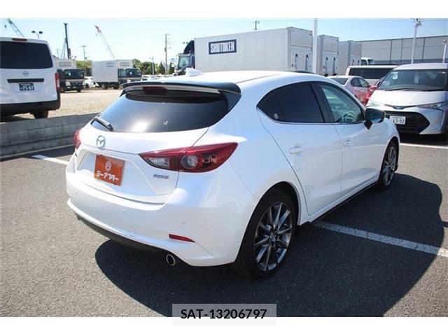 Mazda AXELA SPORT 2017-03 7221326-13