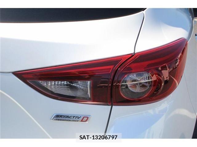 Mazda AXELA SPORT 2017-03 7221326-26