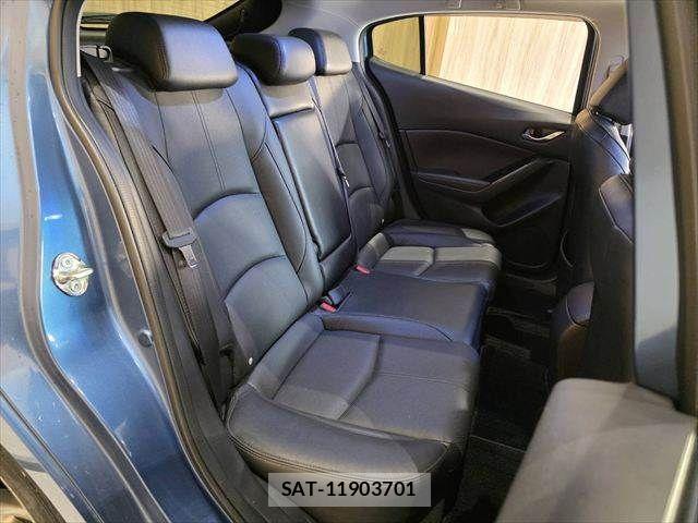 Mazda AXELA SPORT 2016-09 7221325-10