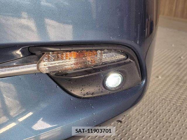 Mazda AXELA SPORT 2016-09 7221325-14