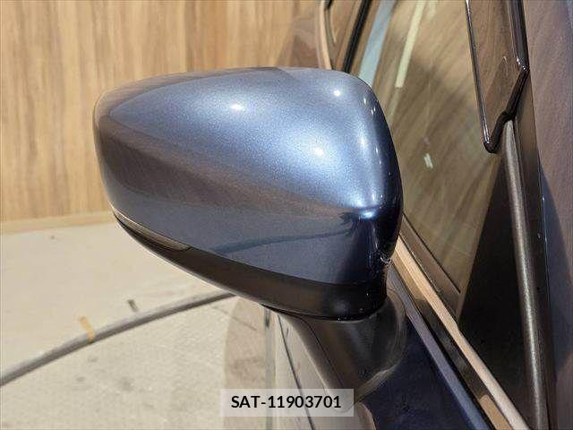 Mazda AXELA SPORT 2016-09 7221325-28