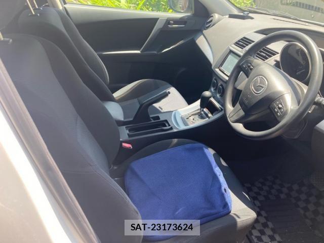 Mazda AXELA SPORT 2010-03 7221318-13