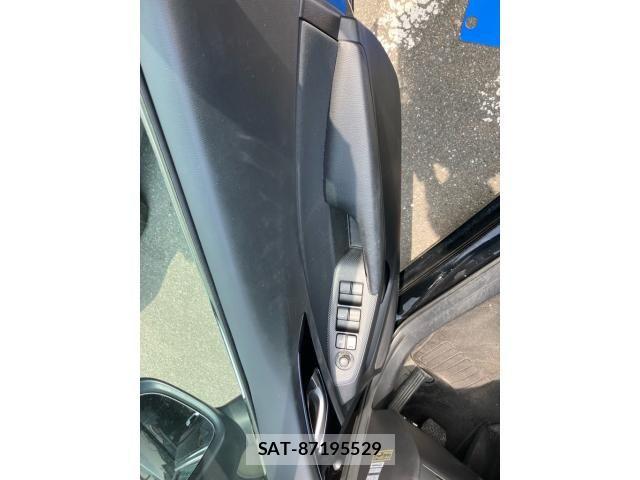 Mazda AXELA SPORT 2016-01 7221321-10