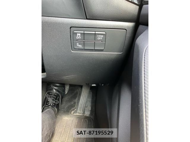 Mazda AXELA SPORT 2016-01 7221321-14
