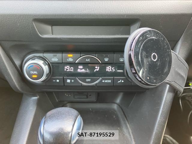 Mazda AXELA SPORT 2016-01 7221321-16