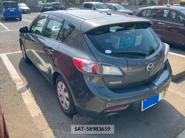 Mazda AXELA SPORT 2010-09 7221316-2