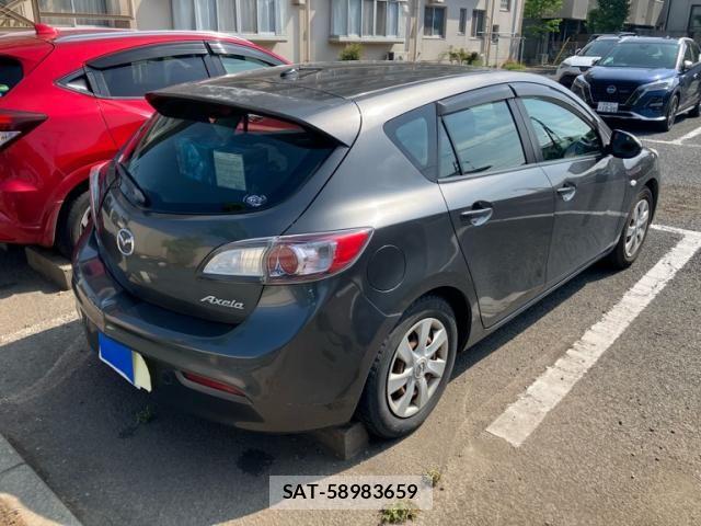 Mazda AXELA SPORT 2010-09 7221316-3