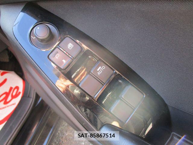 Mazda AXELA SPORT 2018-01 7251411-15