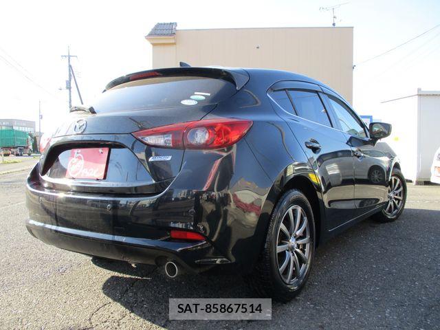 Mazda AXELA SPORT 2018-01 7251411-2