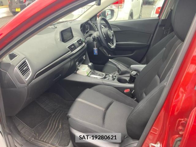 Mazda AXELA SPORT 2017-09 7251414-7