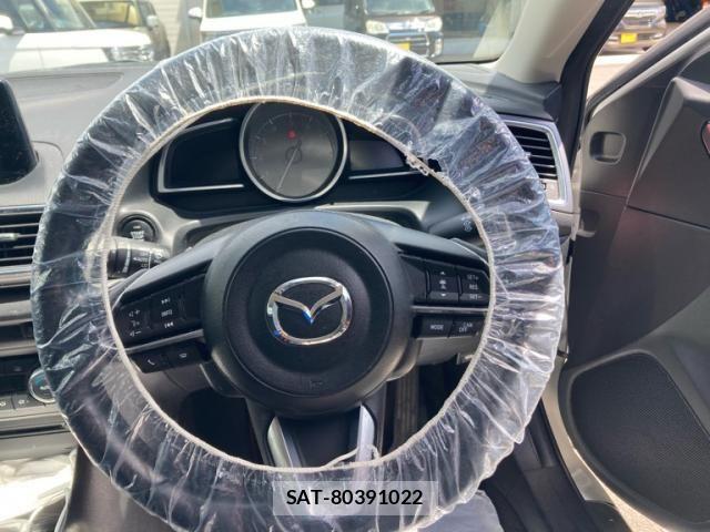 Mazda AXELA SPORT 2017-01 7251413-16