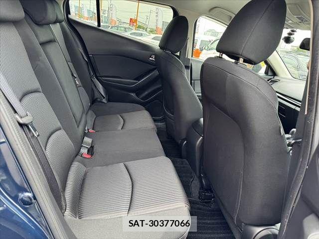 Mazda AXELA SPORT 2015-11 7251412-16
