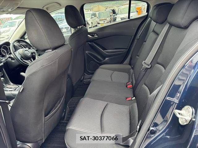 Mazda AXELA SPORT 2015-11 7251412-18