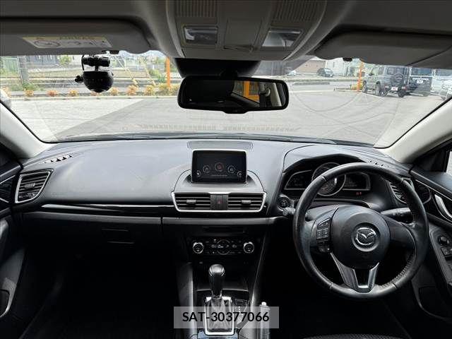 Mazda AXELA SPORT 2015-11 7251412-1