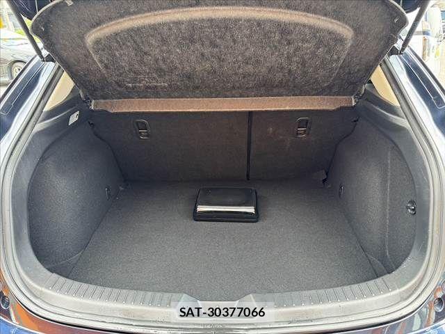 Mazda AXELA SPORT 2015-11 7251412-19