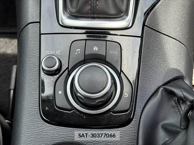 Mazda AXELA SPORT 2015-11 7251412-22
