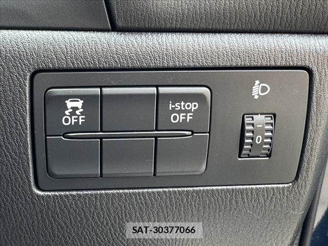 Mazda AXELA SPORT 2015-11 7251412-24