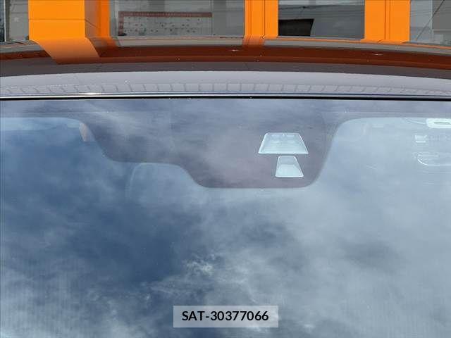 Mazda AXELA SPORT 2015-11 7251412-27