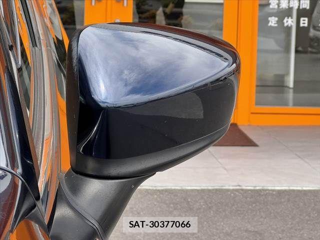 Mazda AXELA SPORT 2015-11 7251412-29