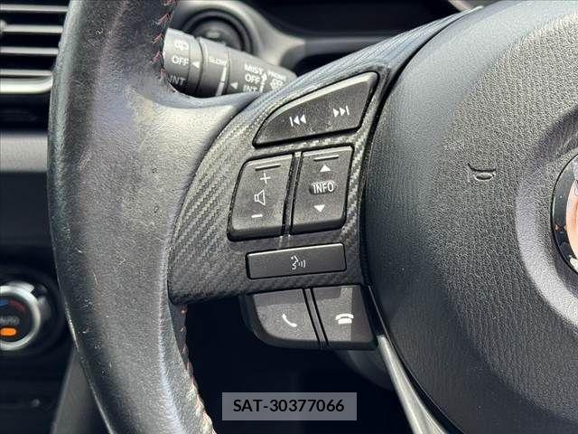Mazda AXELA SPORT 2015-11 7251412-5