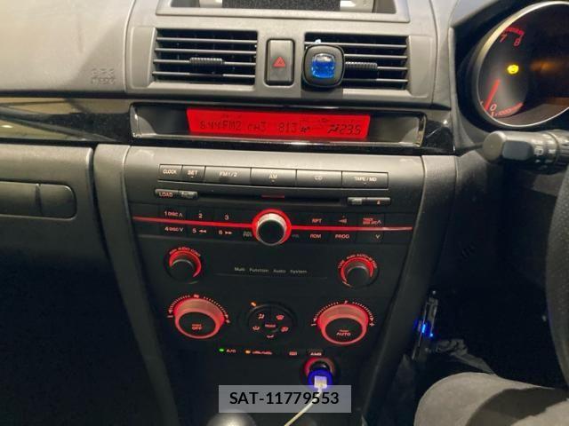 Mazda AXELA SPORT 2005-08 7251415-16