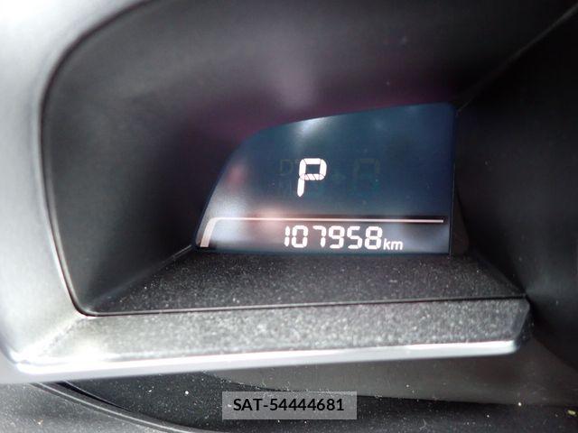 Mazda AXELA SPORT 2014-09 7272267-10