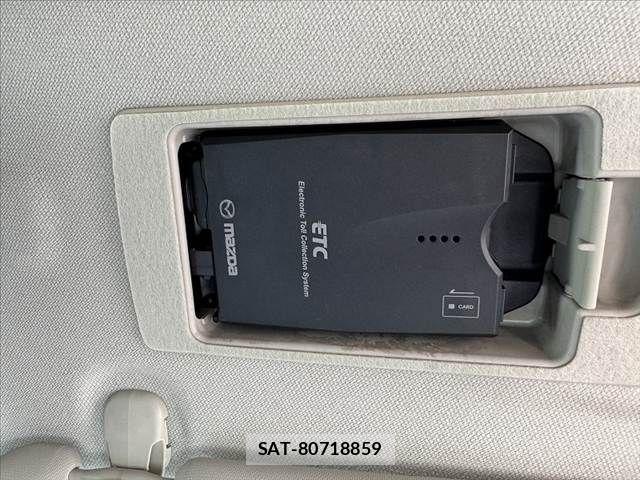 Mazda AXELA SPORT 2014-12 7272268-5