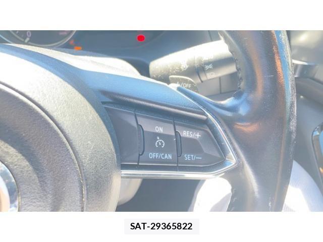 Mazda AXELA SPORT 2016-11 7272266-9