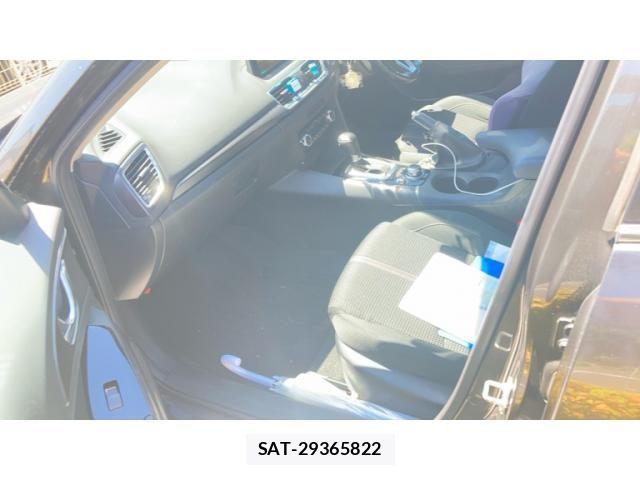 Mazda AXELA SPORT 2016-11 7272266-22