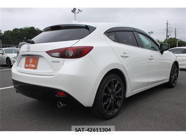 Mazda AXELA SPORT 2016-02 7328203-4