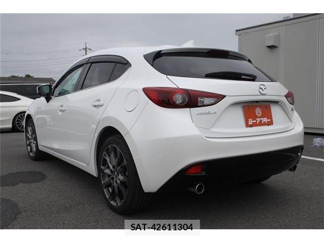 Mazda AXELA SPORT 2016-02 7328203-6