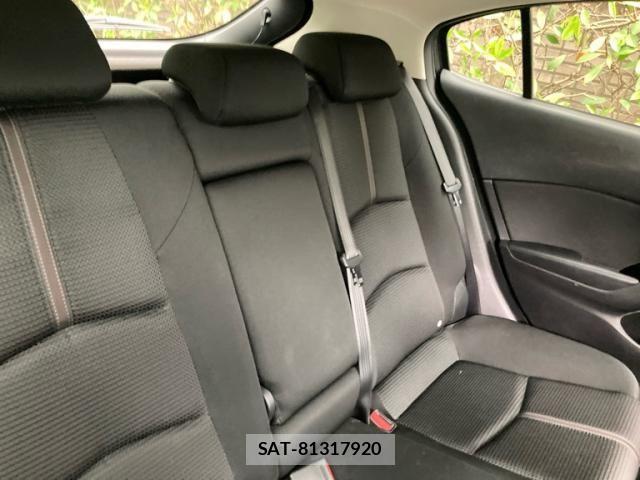 Mazda AXELA SPORT 2016-08 7328189-6