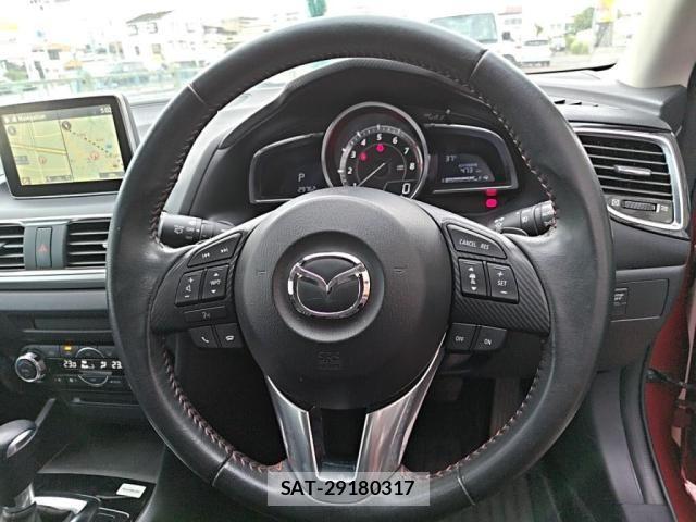 Mazda AXELA SPORT 2016-02 7328198-15